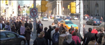 Afternoon rush-hour at Front Street and York Street
