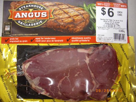  Steakhouse Angus Select - Boneless Beef Angus Top Sirloin Steak /  Grilladerie Angus Select - Bifteck de haut de surlonge désossé de boeuf Angus 