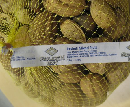 Golden Boy brand Inshell Mixed Nuts / « noix mélangées dans l'écale » de marque Golden Boy